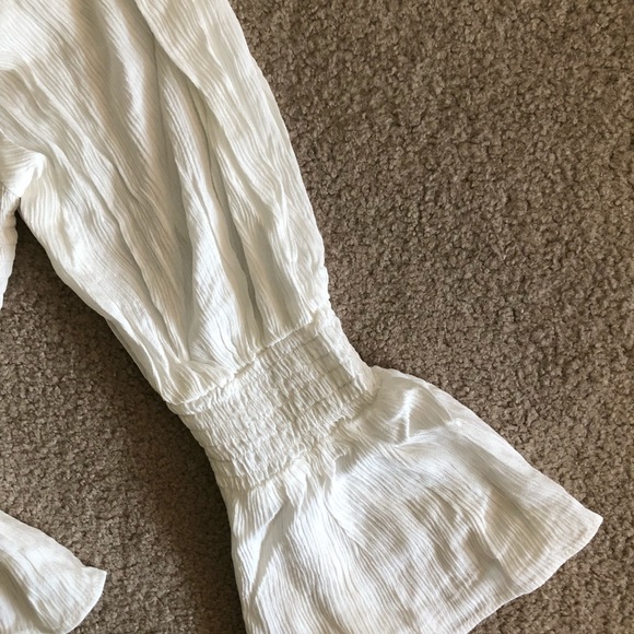 ASOS DESIGN peplum top in ivory. Size US 4. - Picture 7 of 11